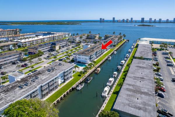 112 Doolen Ct #302, North Palm Beach, Florida 33408, image 1