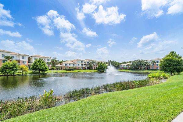 Fiore At The Gardens, 8211 Myrtlewood Cir W, Palm Beach Gardens, Florida 33418, image 1