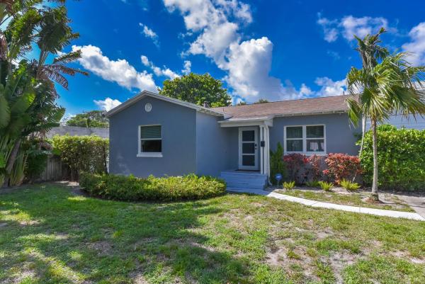 Burnup & Sims Estates, 340 Russlyn Dr, West Palm Beach, Florida 33405, image 1