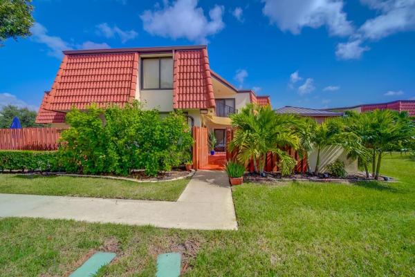 Somerset, 3914 Victoria Dr, West Palm Beach, Florida 33406, image 1