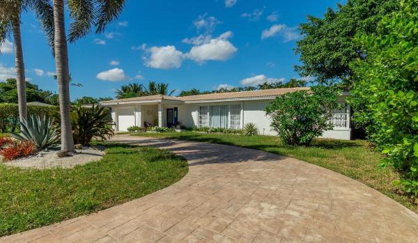 Coquina Cove, 651 Ocean Inlet Dr, Boynton Beach, Florida 33435, image 1