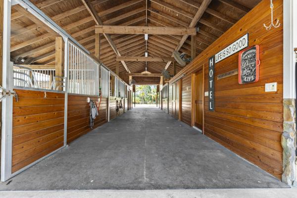 Caloosa, 14819 Broken Arrow Pl, Palm Beach Gardens, Florida 33418, image 1