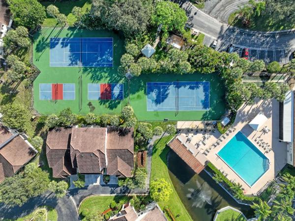 3283 Jog Park Dr, Greenacres, Florida 33467, image 1