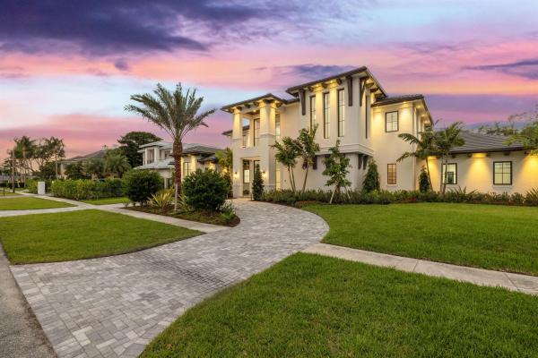 Hidden Key, 11721 Lake Shore Pl, North Palm Beach, Florida 33408, image 1