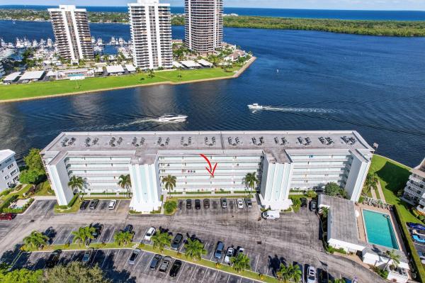 Lands End, 36 Yacht Dr #307, North Palm Beach, Florida 33408, image 3