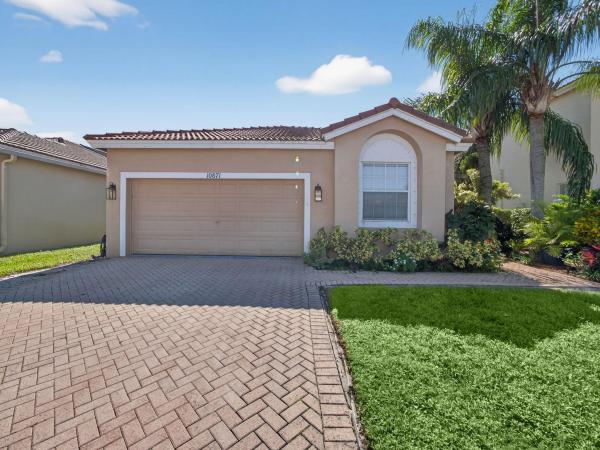The Estates At Oak Hamlet, 10871 Oak Bend Way, Wellington, Florida 33414, image 1