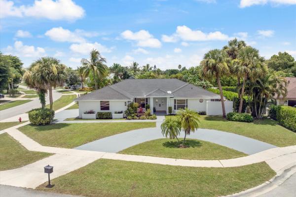 Greenview Shores 2 Of Wellington, 13788 Dunster Ct, Wellington, Florida 33414, image 1