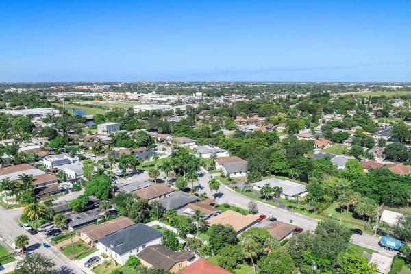 Washington Park, 2860 NW 8th Pl, Fort Lauderdale, Florida 33311, image 1