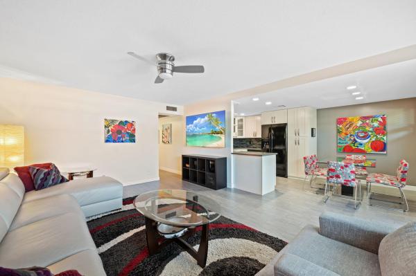 1009 Ventnor G #1009, Deerfield Beach, Florida 33442, image 1