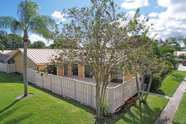 Westwood Gardens, 5918 Golden Eagle Cir, Palm Beach Gardens, Florida 33418, image 1