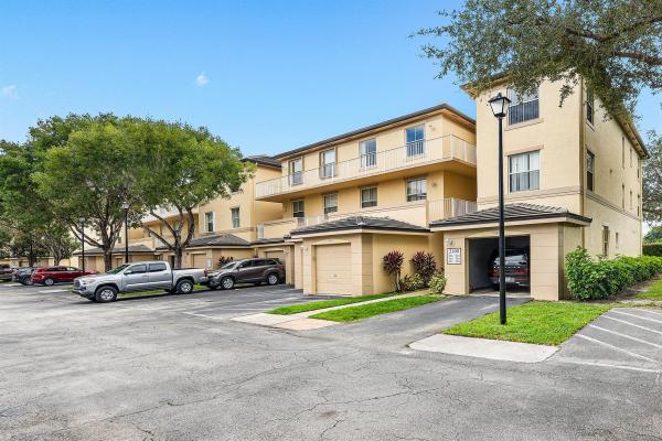 Arissa Place, 2100 Greenview Shores Blvd #523, Wellington, Florida 33414, image 1