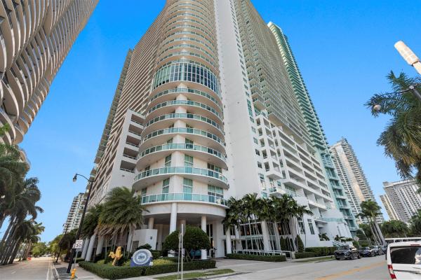 1800 Club, 1800 N Bayshore Dr #3802, Miami, Florida 33132, image 1
