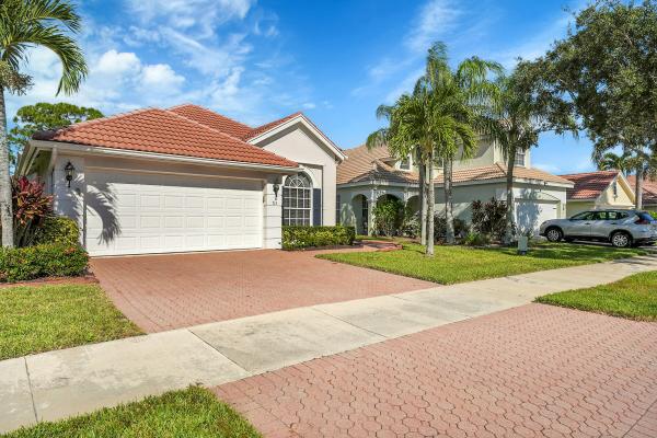 Lake Charles, 715 SW Munjack Cir, Port St. Lucie, Florida 34986, image 1