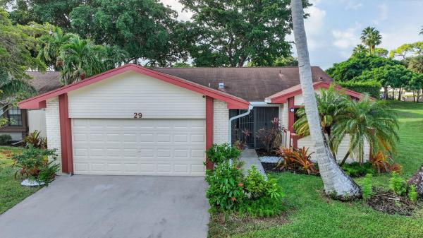 Boynton Lakes 3, 29 Fawlkland Cir, Boynton Beach, Florida 33426, image 2