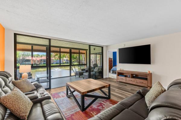 11255 Green Lake Dr #203, Boynton Beach, Florida 33437, image 1