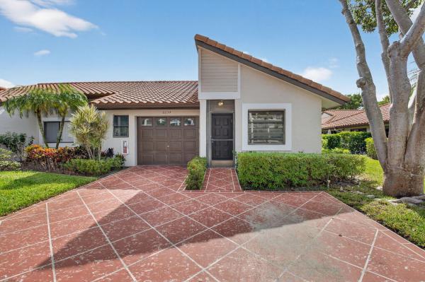 Huntington Pointe, 6234 Pointe Regal Cir, Delray Beach, Florida 33484, image 1