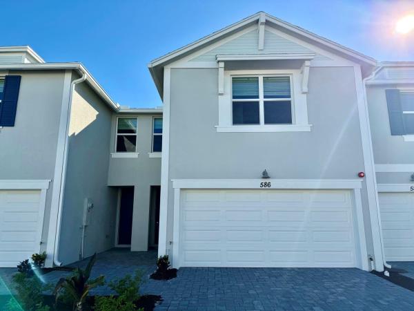 Tidewater, 586 Salisbury Cir, Fort Pierce, Florida 34982, image 1