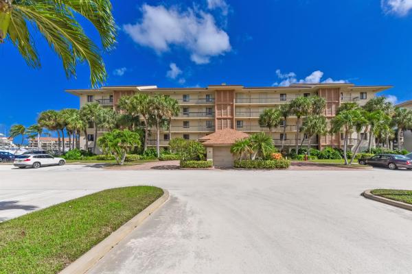 The Marina At The Bluffs, 2401 Marina Isle Way #405, Jupiter, Florida 33477, image 1