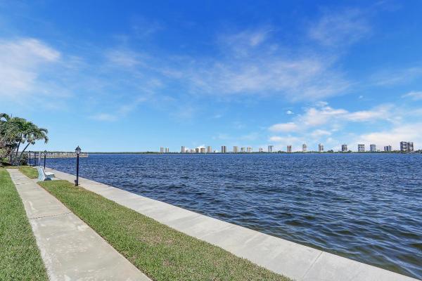 Lake Harbour Towers East, 801 Lake Shore Dr #102, Lake Park, Florida 33403, image 3