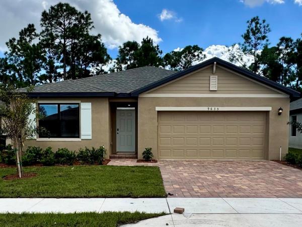 Morningside Palm Breezes Club, 9635 Sea Spray Dr, Fort Pierce, Florida 34945, image 1