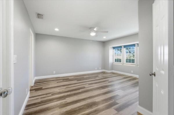 Winchester Courts, 11558 Winchester Dr, Palm Beach Gardens, Florida 33410, image 2