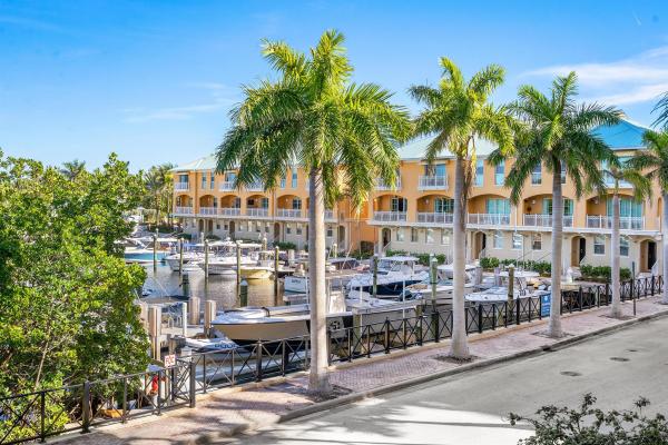 Marina Village At Boynton Beach, 700 E Boynton Beach Blvd #202, Boynton Beach, Florida 33435, image 1