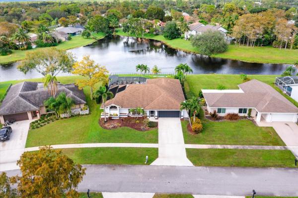 Sugar Pond Manor, 13947 Geranium Pl #13947, Wellington, Florida 33414, image 1