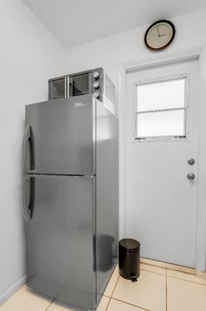 Lighthouse Point Gardens South, 2050 NE 39th St #E307, Lighthouse Point, Florida 33064, image 1