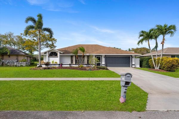 Sugar Pond Manor, 13947 Geranium Pl, Wellington, Florida 33414, image 1