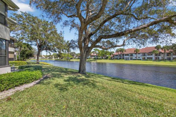 West Bay At Jonathan's Landing, 16050 W Bay Dr #155, Jupiter, Florida 33477, image 2