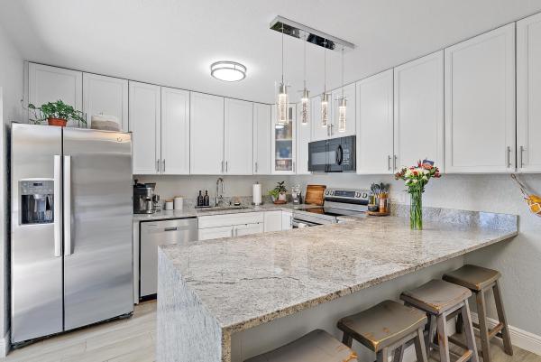 Lakewood Of Palm Springs, 226 Lake Arbor Dr, Palm Springs, Florida 33461, image 1