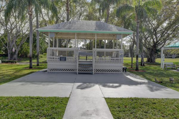 Oakridge, 3087 Oakridge U, Deerfield Beach, Florida 33442, image 1