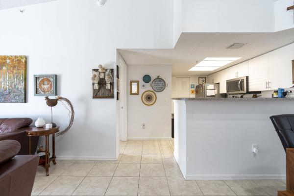 5031 Wiles Rd #304, Coconut Creek, Florida 33073, image 2