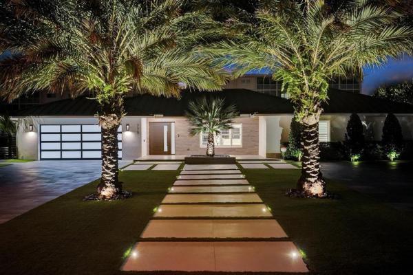 Lake Rogers Isle, 775 NE 39th St, Boca Raton, Florida 33431, image 1