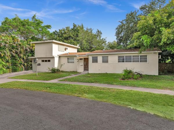 20035 NE 14th Ct, Miami, Florida 33179, image 1