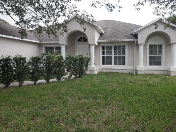 Bayshore Heights, 245 SW Starfish Ave, Port St. Lucie, Florida 34984, image 1