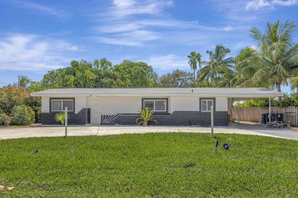 Surfside, 1911 Cypress Ave, Fort Pierce, Florida 34949, image 1