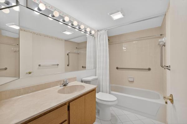 The Marina At The Bluffs, 2201 Marina Isle Way #202, Jupiter, Florida 33477, image 1