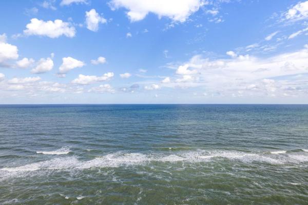 Ocean's Edge At Singer Island, 5050 N Ocean Dr #1502, Riviera Beach, Florida 33404, image 3