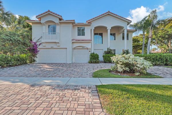 Grande Bay Estates, 11615 Paradise Cove Ln, Wellington, Florida 33449, image 1