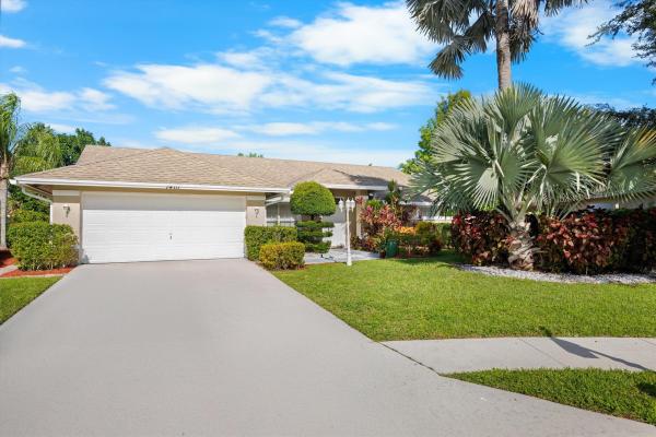 Meadowland Cove Of Wellington, 1401 Hideaway Bnd, Wellington, Florida 33414, image 1