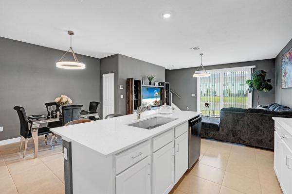 Veranda Landing, 226 SE Woodbark St, Port St. Lucie, Florida 34984, image 1