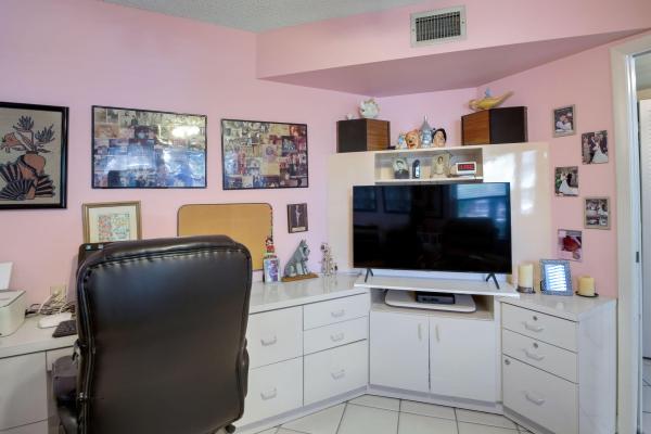 Poinciana Place 3, 3597 Birdie Dr #106, Lake Worth, Florida 33467, image 1