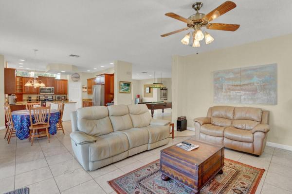 7541 Downwinds Ln, Lake Worth, Florida 33467, image 1