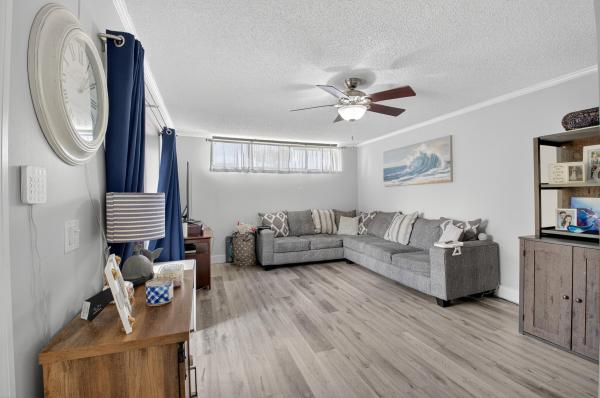 Banyan Lake, 8200 Thames Blvd #C, Boca Raton, Florida 33433, image 3