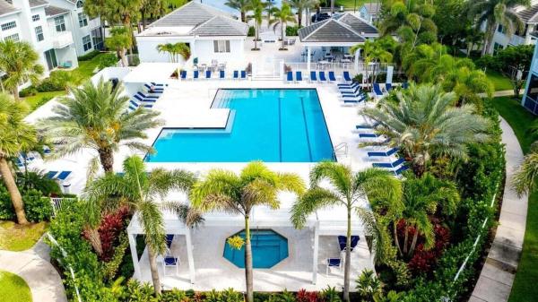 Sea Colony, 303 Mainsail Cir, Jupiter, Florida 33477, image 1