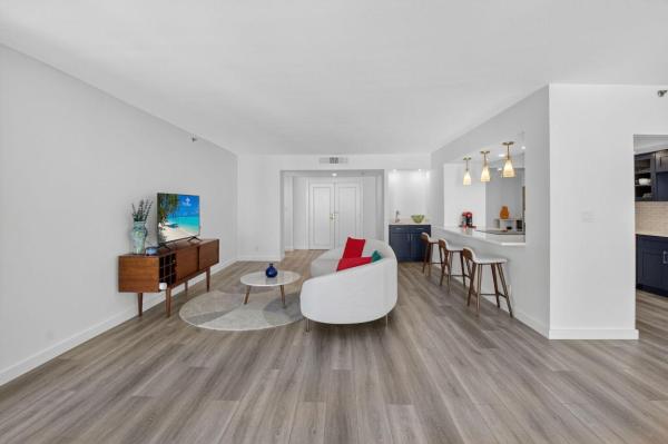 Trafalgar Of Highland Beach, 2917 S Ocean Blvd #702, Highland Beach, Florida 33487, image 3