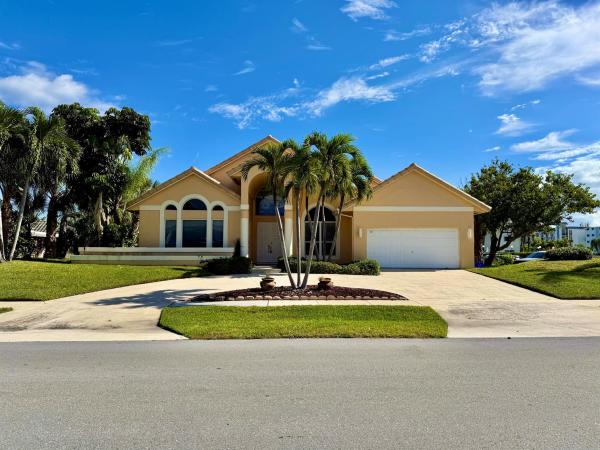 Palm Beach Lake Worth Estates, 400 Corsair Dr, North Palm Beach, Florida 33408, image 1