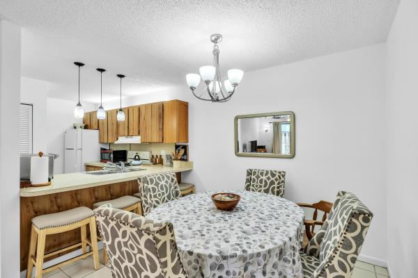 Glenbrook, 3402 Gardens East Dr #14a, Palm Beach Gardens, Florida 33410, image 1