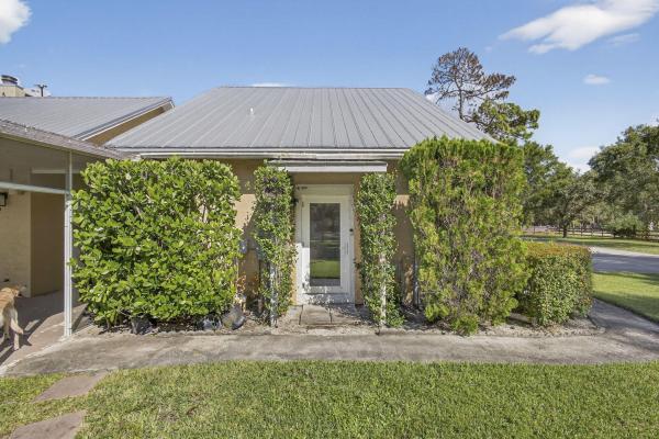 Loxahatchee, Florida 33470, image 1